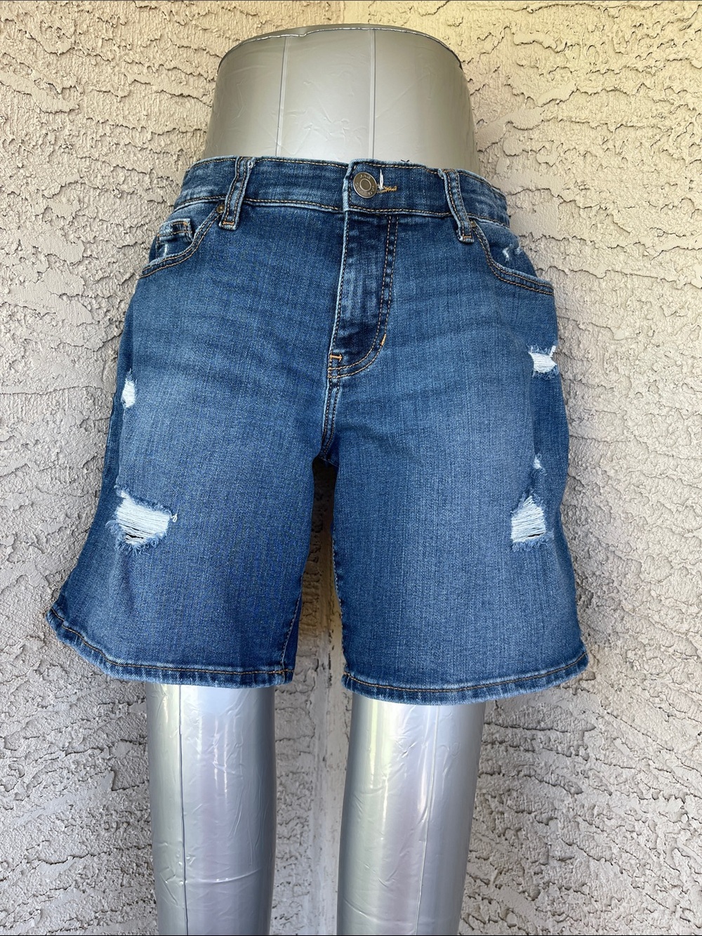 Jag Dark Wash Distressed Denim Women's Shorts